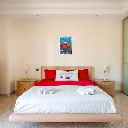 Cherry House مونوبولي المظهر الخارجي الصورة