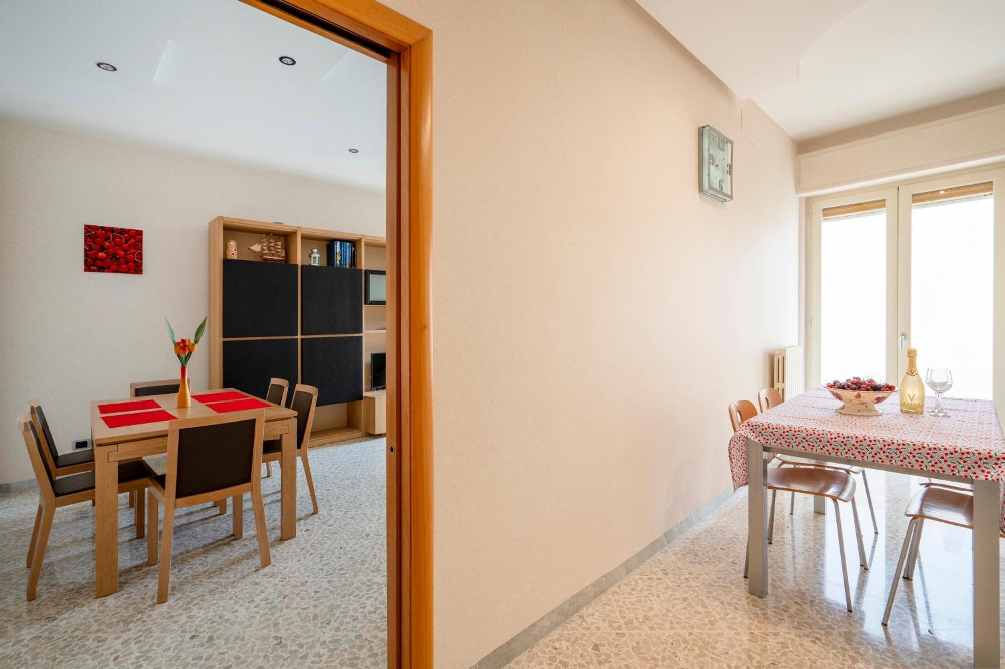 Cherry House مونوبولي المظهر الخارجي الصورة
