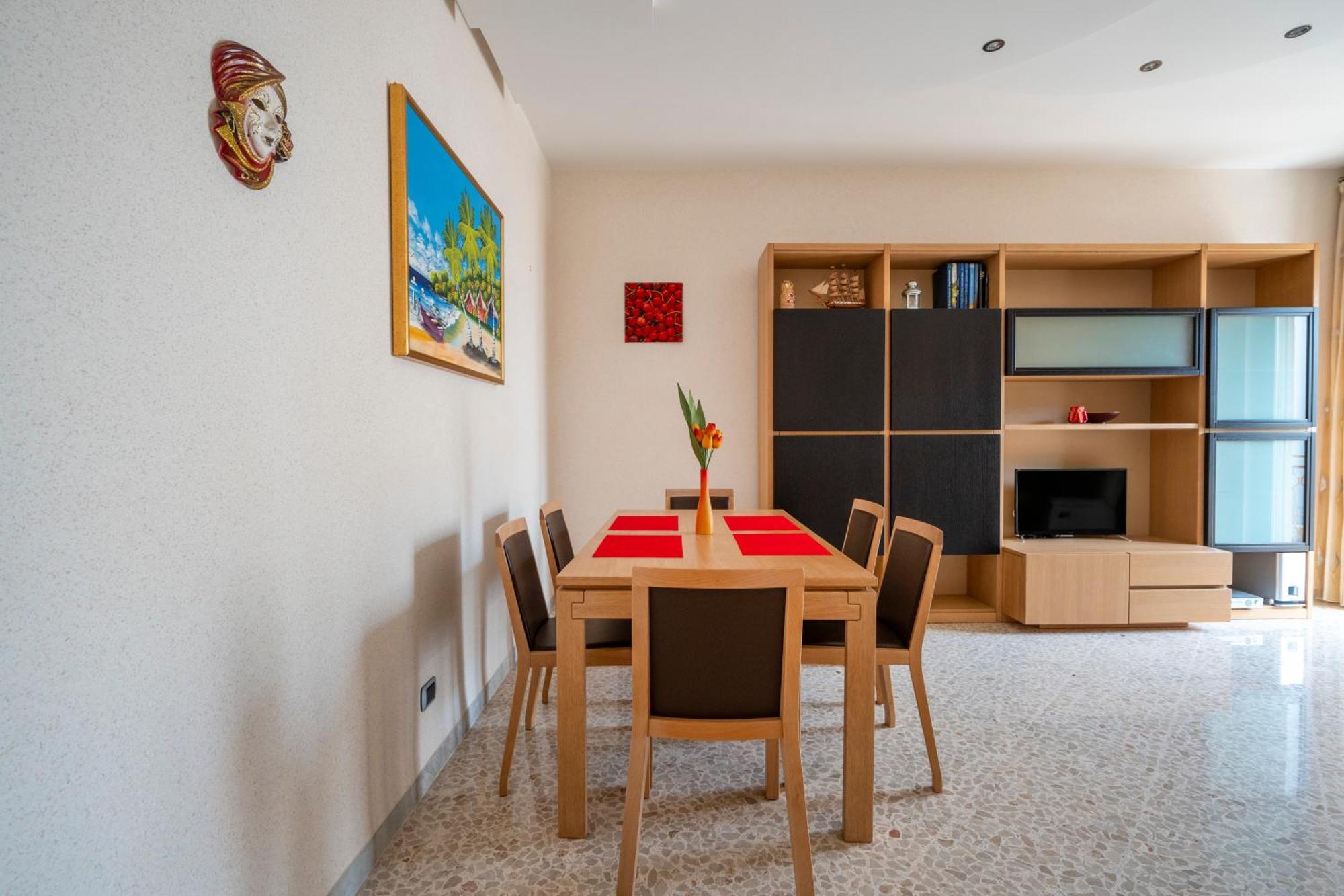 Cherry House مونوبولي المظهر الخارجي الصورة